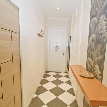 Rivoli Center * Nice